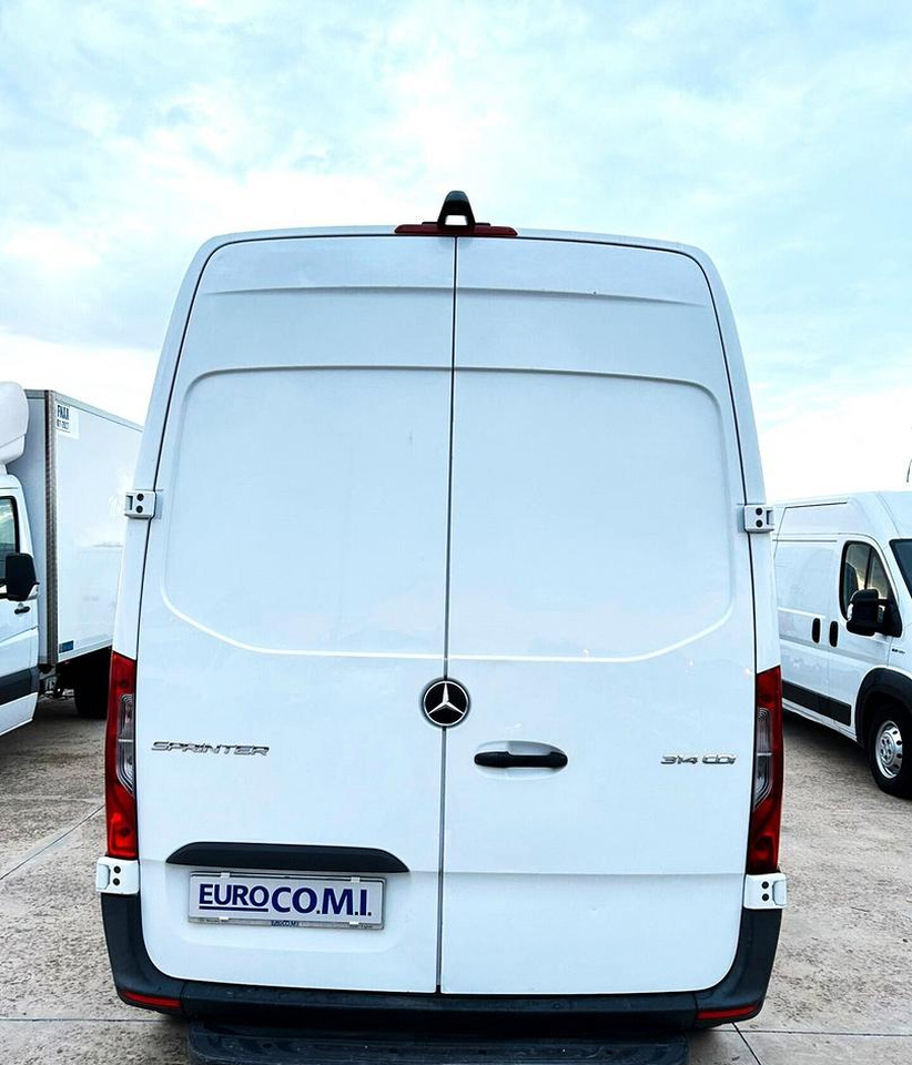 Цельнометаллический фургон Mercedes Sprinter 314 cdi 37/35 L2H2: фото 6