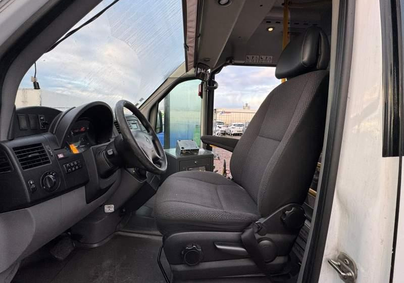 Микроавтобус, Пассажирский фургон Mercedes-Benz Sprinter City 65 EURO 6: фото 11