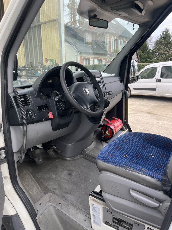 Микроавтобус, Пассажирский фургон Volkswagen Crafter 50 2L5 tdi 164cv 22 places: фото 9