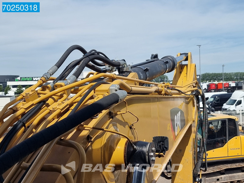 Гусеничный экскаватор Caterpillar 335 F LCR: фото 18