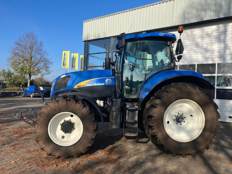 Трактор New Holland T6000 T6030 RC: фото 14