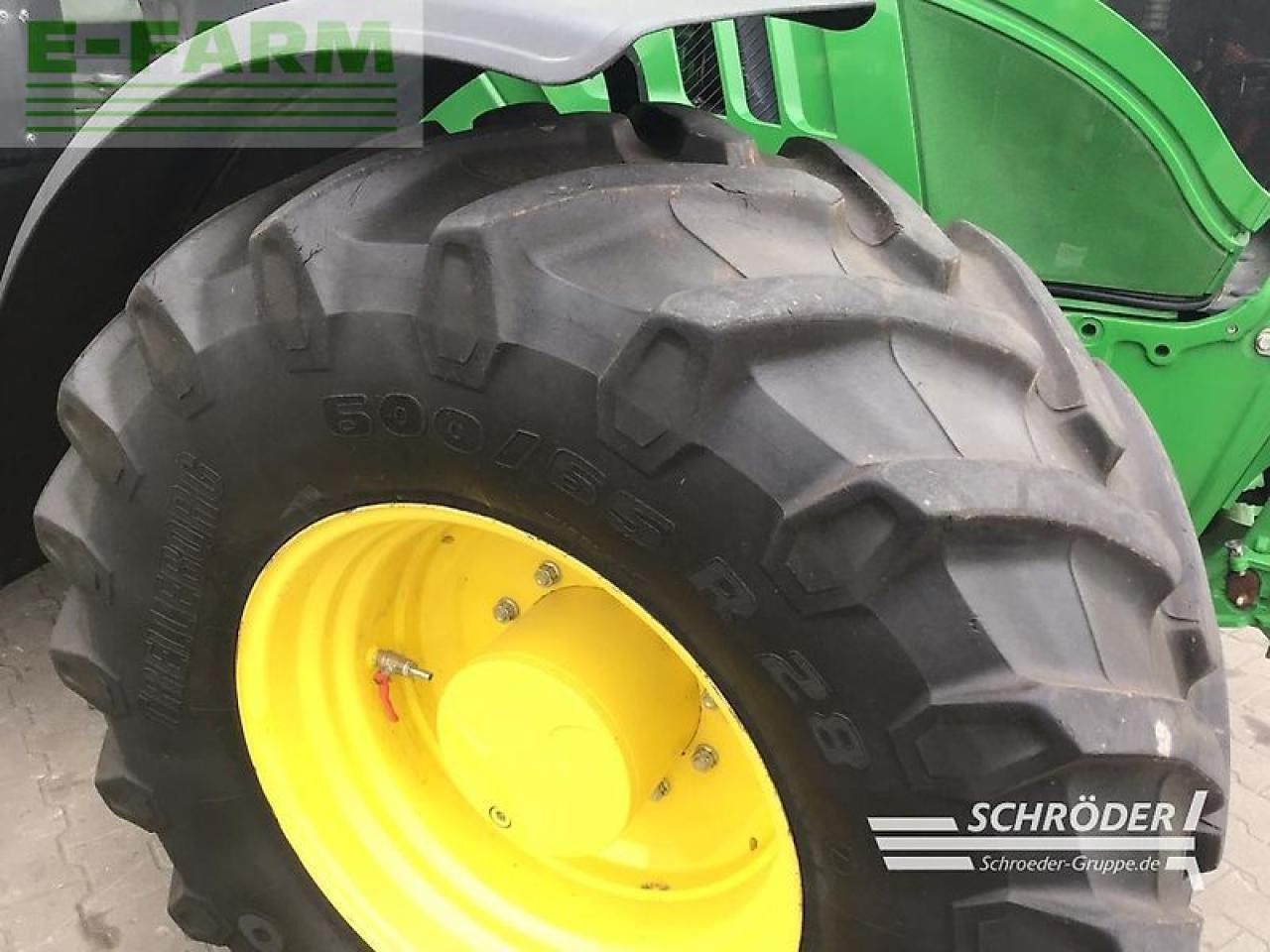 Трактор John Deere 6155 r: фото 17