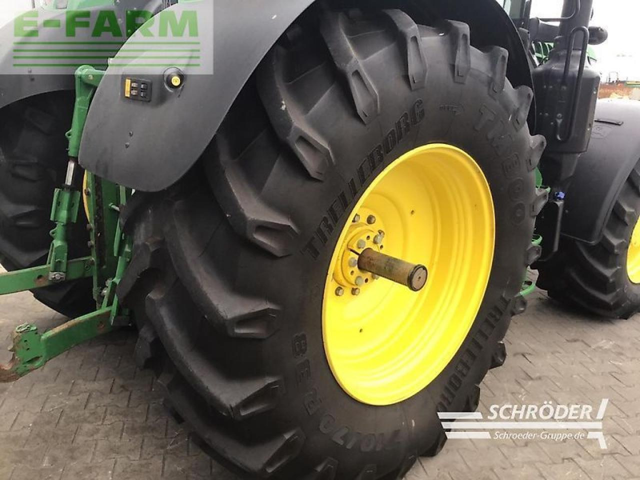 Трактор John Deere 6155 r: фото 18