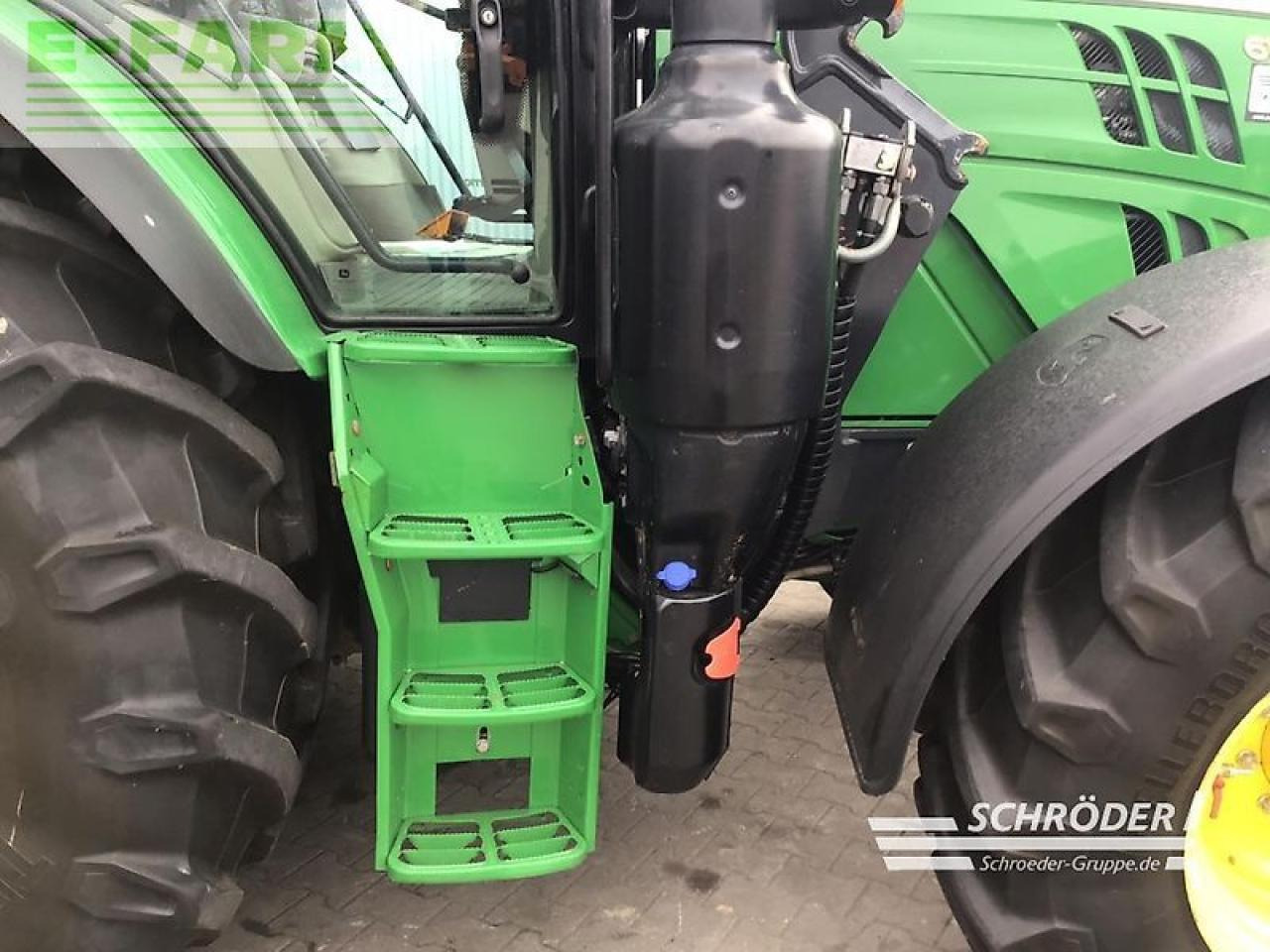 Трактор John Deere 6155 r: фото 15