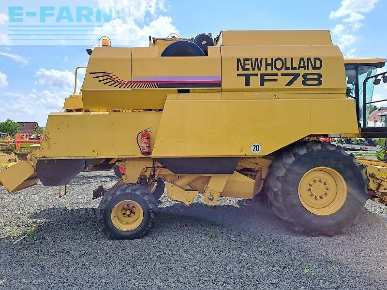 Зерноуборочный комбайн New Holland tf 78: фото 8