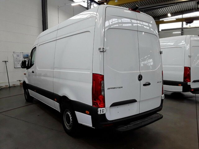 Цельнометаллический фургон MERCEDES-BENZ Sprinter 317 CDI Kasten,3665,MBUX,Kamera: фото 12