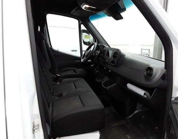 Цельнометаллический фургон MERCEDES-BENZ Sprinter 317 CDI Kasten,3665,MBUX,Kamera: фото 15