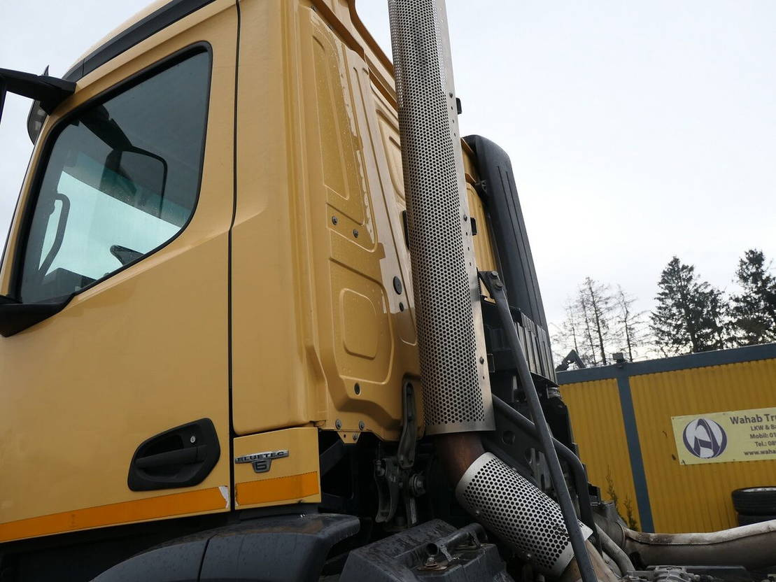 Грузовик-шасси Mercedes-Benz Arocs 4151 AK: фото 18