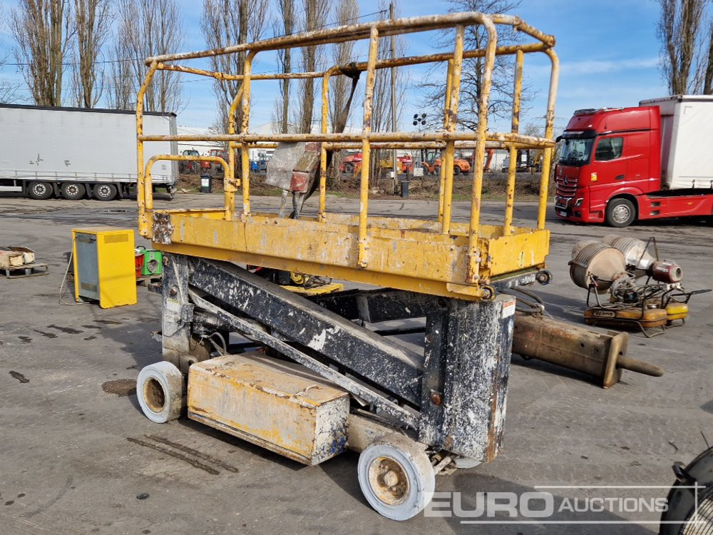 Подъёмник Upright Electric Scissor Lift: фото 6