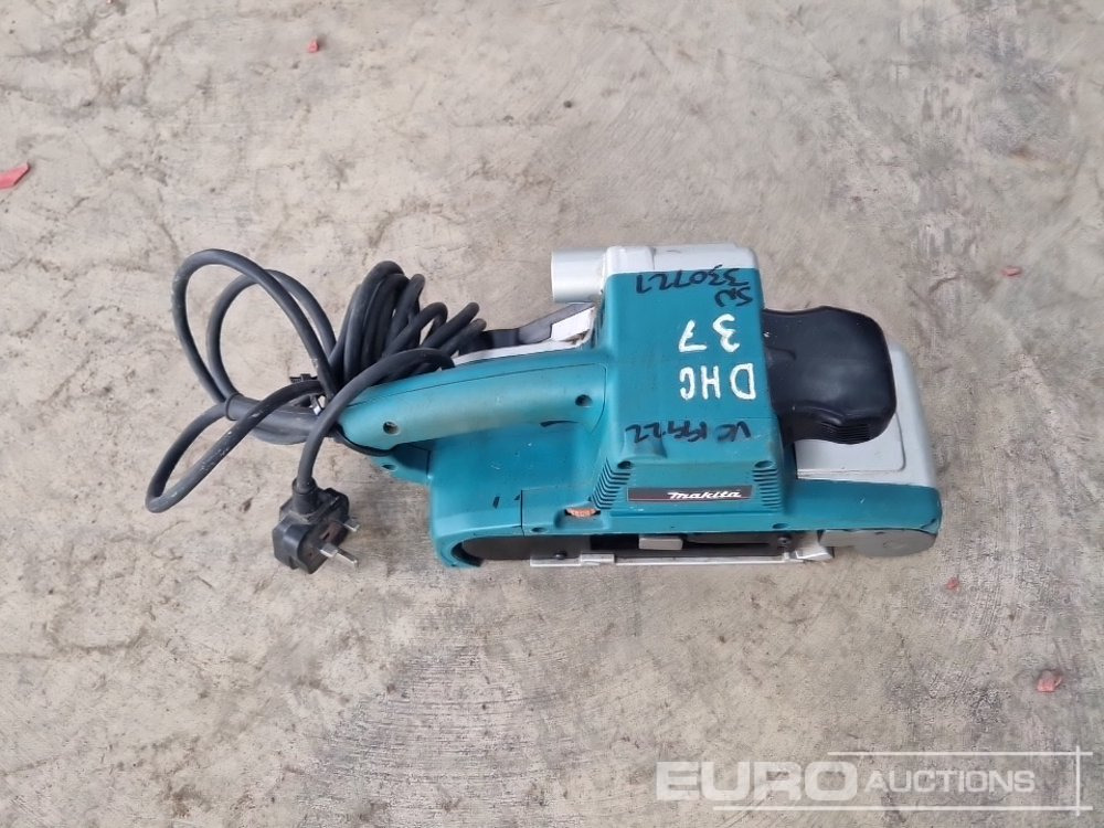 Строительное оборудование Makita 9404 240 Volt Belt Sander: фото 6