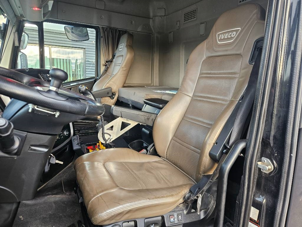 Самосвал Iveco X-Way 8X4 +SLP 2+2: фото 15